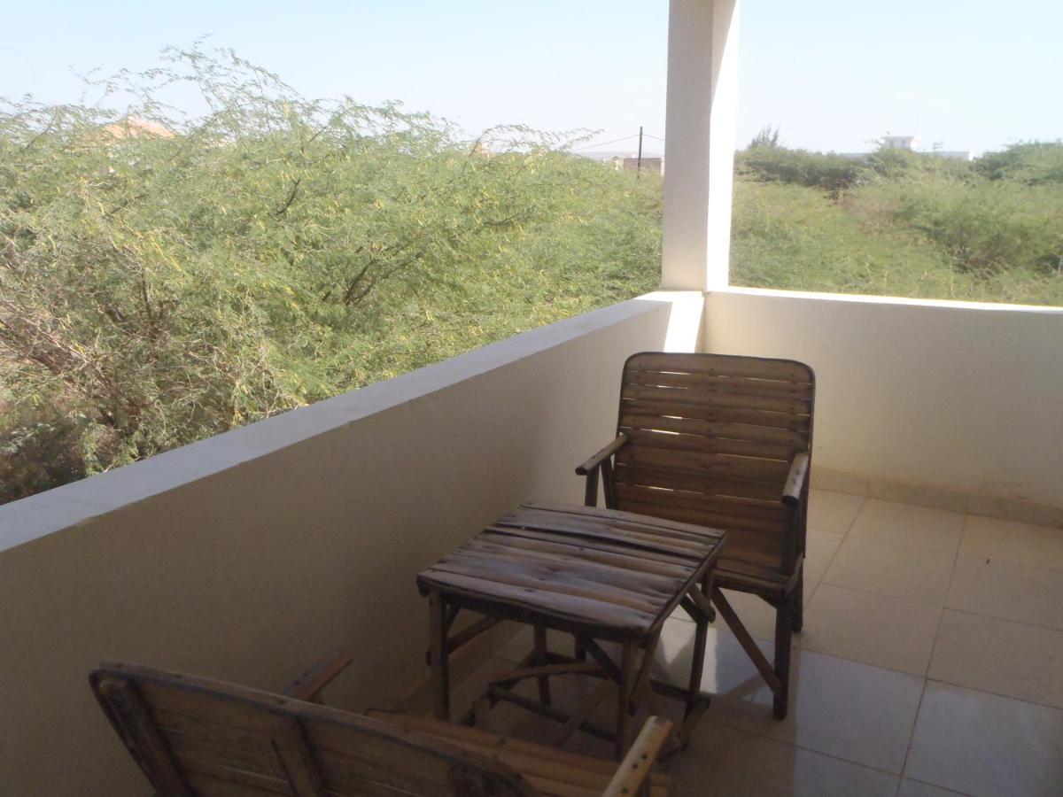 Chez medzo et patou Hotel Popenguine Buitenkant foto