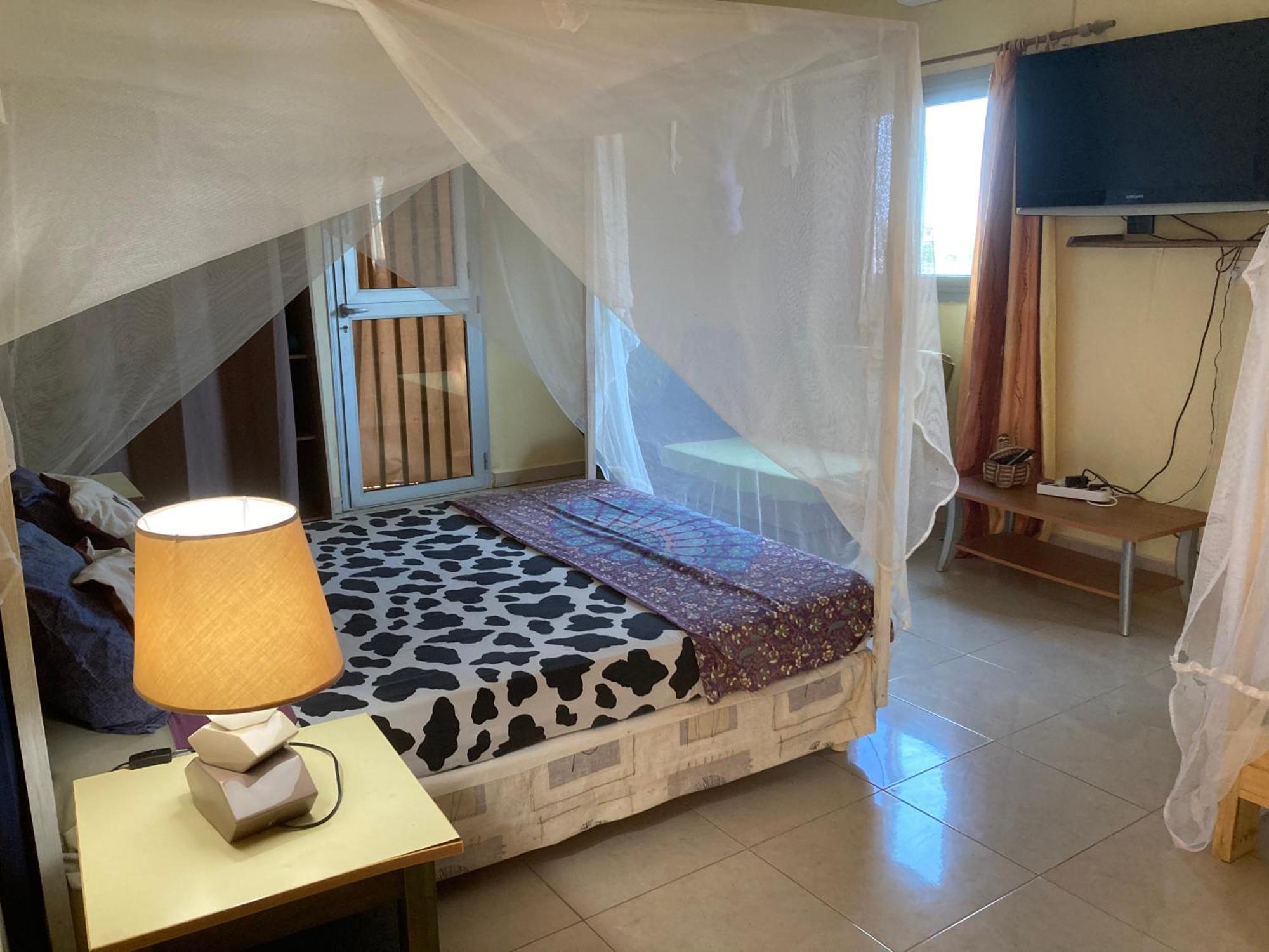 Chez medzo et patou Hotel Popenguine Buitenkant foto